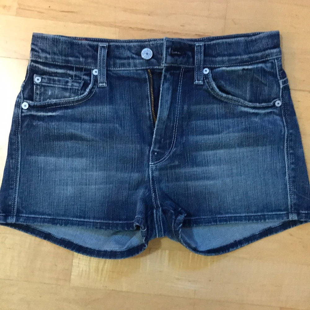 NWOT 7 for All Mankind denim shorts